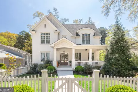 2877 Elliott Cir NE, Atlanta, GA 30305