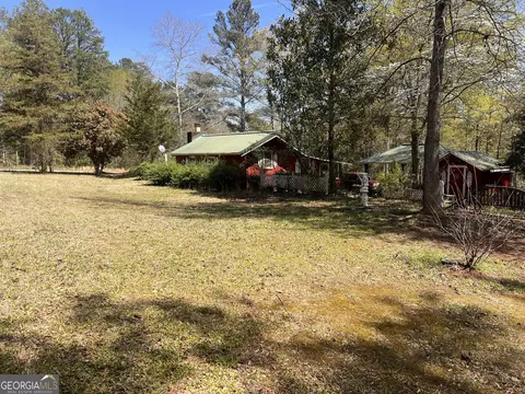 202 Catalina Dr, Martin, GA 30557