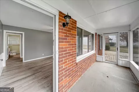 Exterior - 2875 Estates Rd, Macon, GA 31216 photo 7 of 10