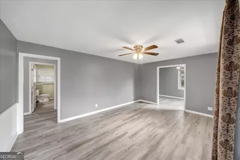 Living - 2875 Estates Rd, Macon, GA 31216 photo 1 of 3