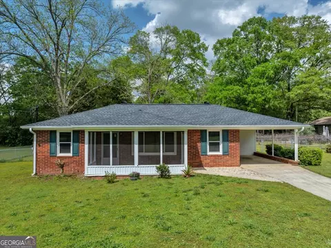 Exterior - 2875 Estates Rd, Macon, GA 31216 photo 3 of 10