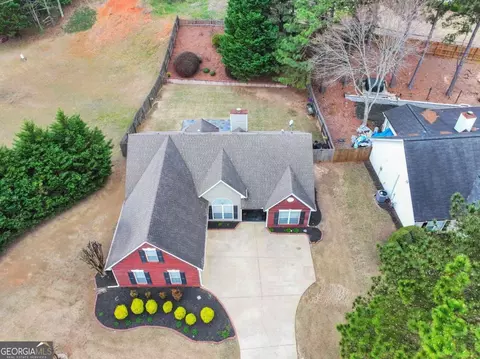 2112 Little River Dr, Suwanee, GA 30024