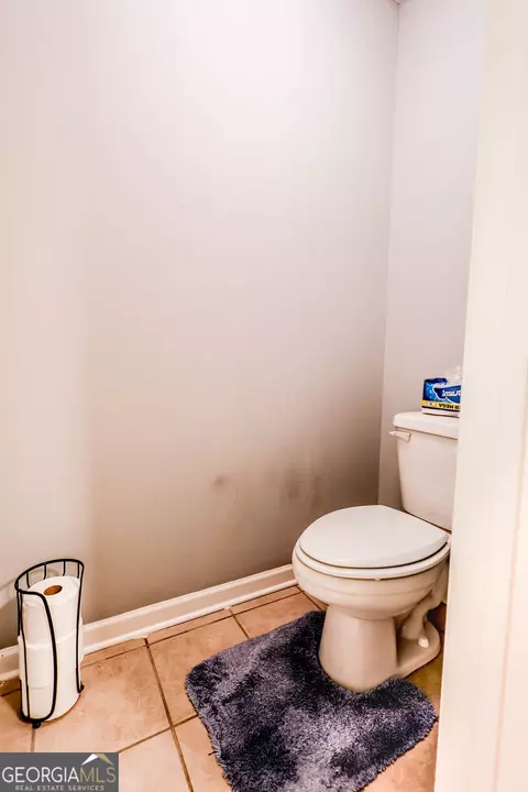 Bath - 8070 Santee Ct, Columbus, GA 31909 photo 3 of 4