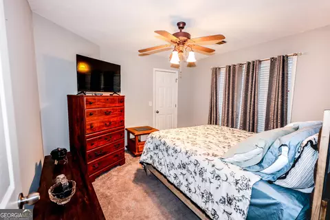 Bedroom - 8070 Santee Ct, Columbus, GA 31909 photo 2 of 3