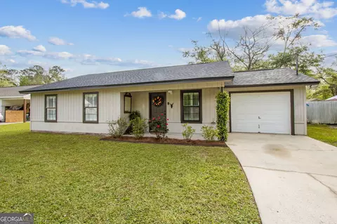 309 Clarks Bluff Rd, Kingsland, GA 31548