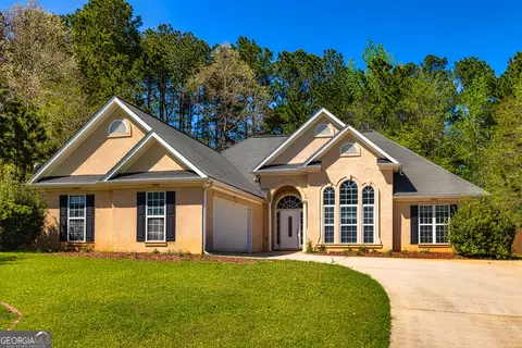 230 Hidden Brook Trl, Fayetteville, GA 30215