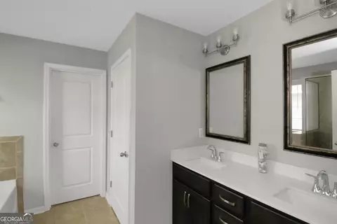 Entry Way - 5002 Tybalt Run, Forsyth, GA 31029 photo 3 of 3