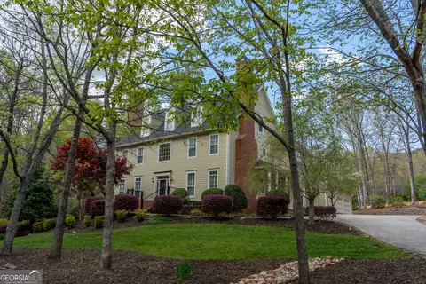 2925 Orchard Dr, Clarkesville, GA 30523