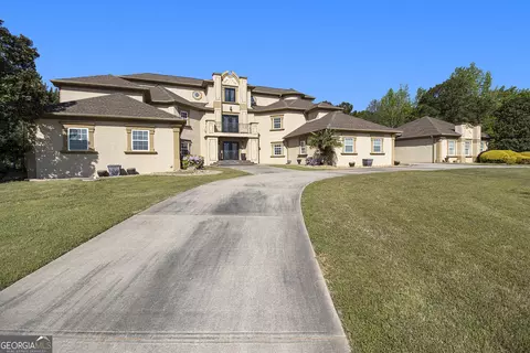 150 White Tail Ct, Fayetteville, GA 30214