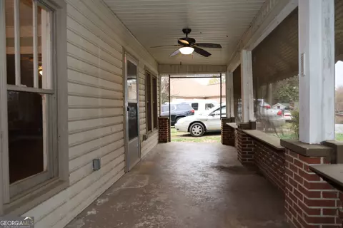 302 Circle Dr, Cornelia, GA 30531 photo 12