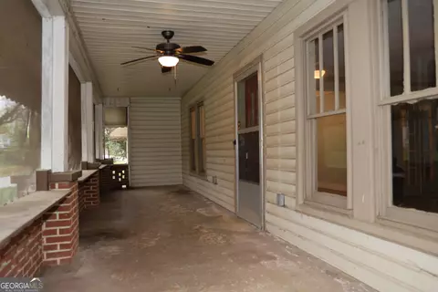 302 Circle Dr, Cornelia, GA 30531 photo 9