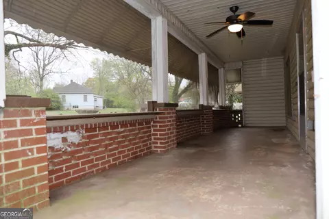 302 Circle Dr, Cornelia, GA 30531 photo 10