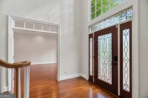 Entry Way - 107 Windridge, Lagrange, GA 30240 photo 2 of 4