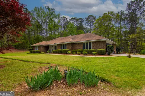 1741 Lower Blue Springs Rd, Hamilton, GA 31811