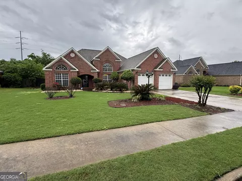 Exterior - 115 Saint Marlo Dr, Centerville, GA 31028 photo 4 of 8