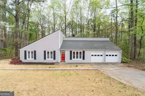 4695 Waters Rd, Woodstock, GA 30188