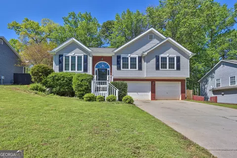 2865 Maple Vista Ln, Lawrenceville, GA 30044