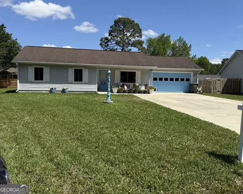 117 Lake Wellington Dr, Kingsland, GA 31548