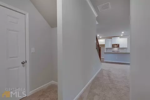 Entry Way - 1731 Goodwin Dr, Hampton, GA 30228 photo 7 of 10