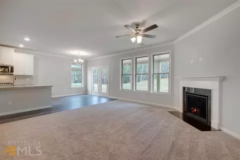 Living - 1731 Goodwin Dr, Hampton, GA 30228 photo 2 of 3