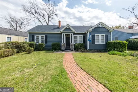 239 Belvedere Dr, Macon, GA 31204