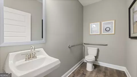 Entry Way - 1704 Goodwin Dr, Hampton, GA 30228 photo 9 of 17
