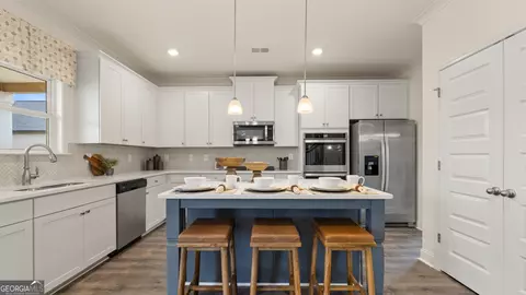 Kitchen - 1704 Goodwin Dr, Hampton, GA 30228 photo 1 of 7