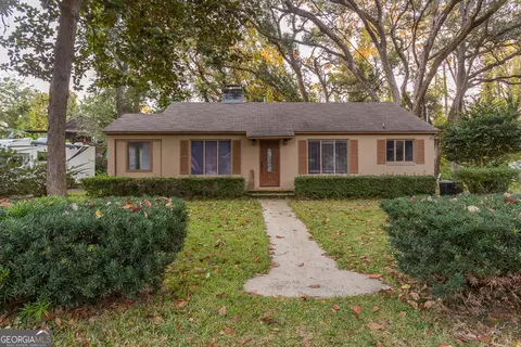 116 Redfern Dr, St. Simons, GA 31522