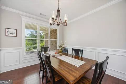 Dining - 41 Laurel Rdg, Forsyth, GA 31029 photo 2 of 3