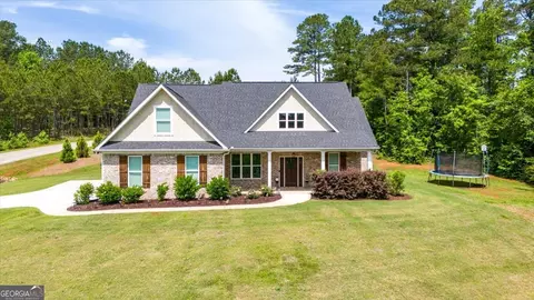 41 Laurel Rdg, Forsyth, GA 31029