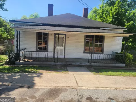 34 Pine St, Porterdale, GA 30014