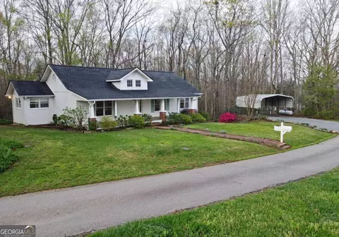265 Ross Rd, Blue Ridge, GA 30513