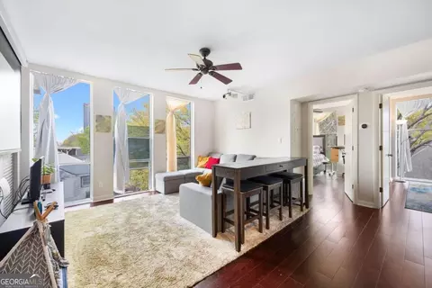 287 14th St NW #8, Atlanta, GA 30318