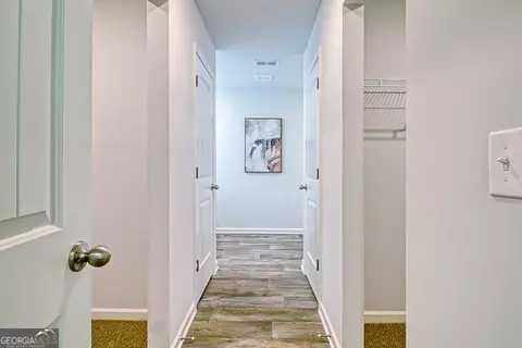 Entry Way - 304 Cody Dr, Macon, GA 31216 photo 3 of 4
