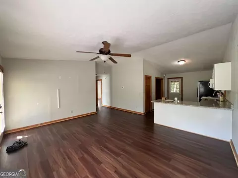 Living - 726 Robertson Loop Rd, Clarkesville, GA 30523 photo 2 of 2