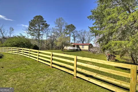 510 Crossroads Church Rd, Ellijay, GA 30540