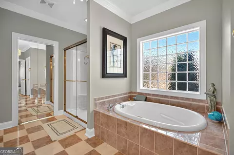 Bath - 804 Eagleview, Anderson, SC 29625 photo 1 of 4