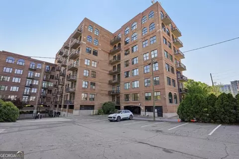 3235 Roswell Rd NE #801, Atlanta, GA 30305