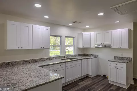 Kitchen - 8 Mill St, Cave Spring, GA 30124 photo 2 of 2