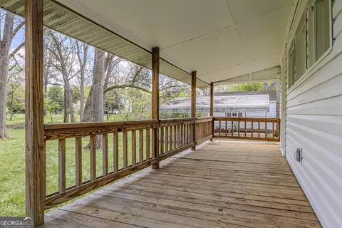 Exterior - 8 Mill St, Cave Spring, GA 30124 photo 4 of 5