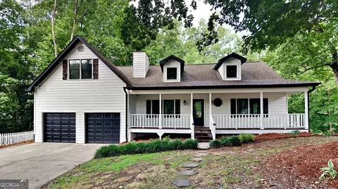 225 Powder Creek Dr, Dallas, GA 30157