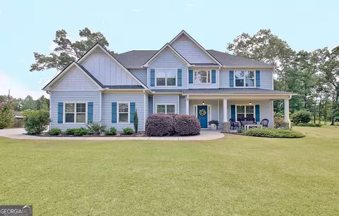 111 Rockhouse Rdg, Senoia, GA 30276