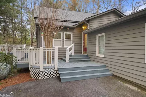 79 Rock Ridge Ln, Tiger, GA 30576