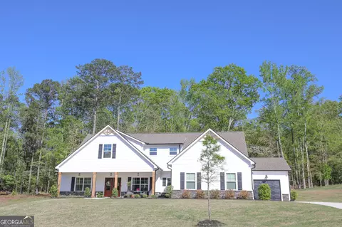 47 Roxie Ln, Newnan, GA 30263