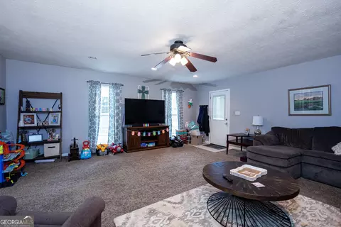 Living - 114 Rockwell Dr, Lagrange, GA 30240 photo 1 of 3