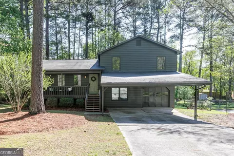 5788 Stonehaven Dr NW, Kennesaw, GA 30152