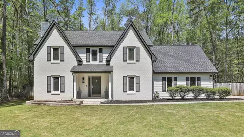 214 Windgate Ct, Peachtree City, GA 30269