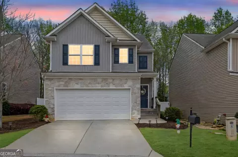 565 Arrowhead Dr, Dallas, GA 30132
