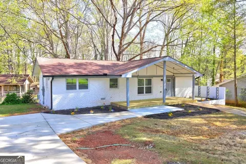 2248 Doris Dr, Decatur, GA 30034