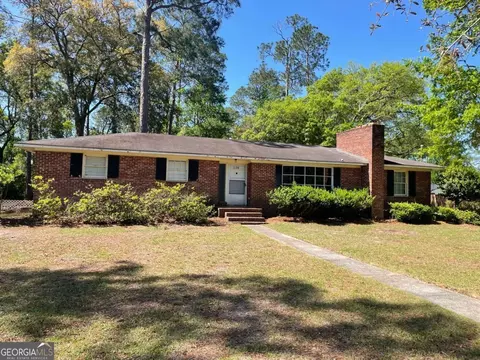 128 Leigh Cir, Reidsville, GA 30453